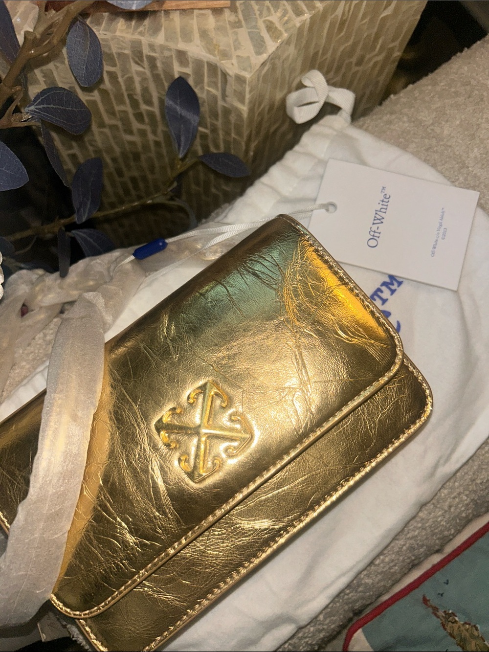 Off while limited Ed Gold two way bag👀🥳🥳❌❌